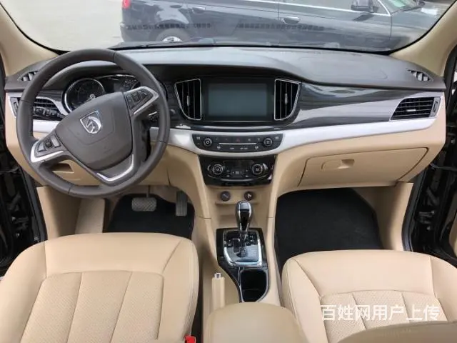 宝骏 宝骏730 2016款 1.8 序列变速 豪华型7座 - 图片 9