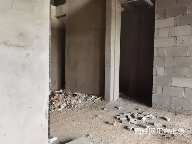 （诚速）盛世华章临街两层多个商铺 面积150至250平不等 - 图片 8