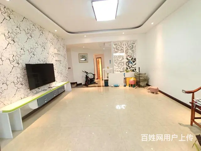 区医院旁边，首付两成，白金  ，精装修3室2厅1卫，接受按揭 - 图片 5