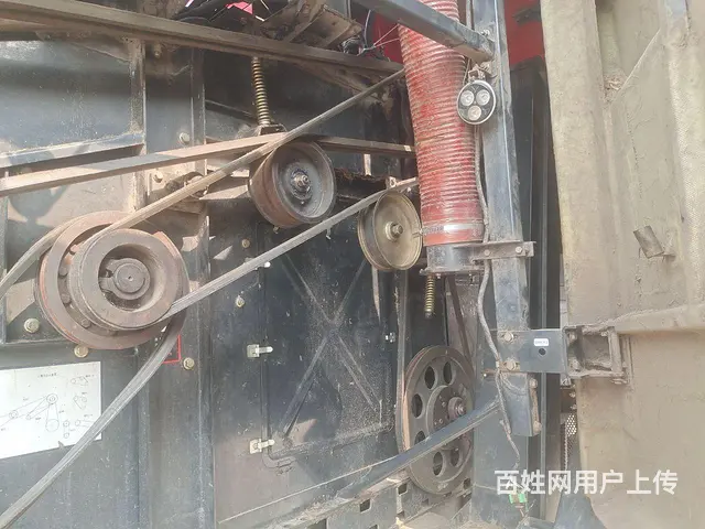 出售8166收割机带3个台子 - 图片 9