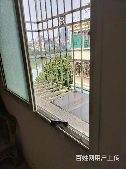 中山公园游泳池附近步梯八楼 - 图片 3