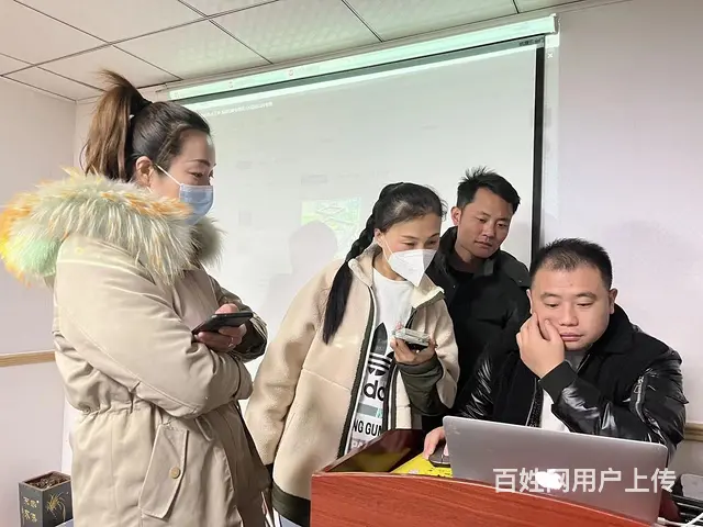 抖快直播话术拍摄培训千川投流培训到临沂汇材电商学院 - 图片 2