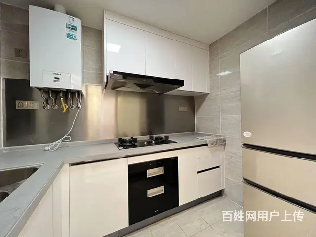 杨春湖地铁口 大落地窗~采光巨好~可居家 武汉站旁 - 图片 12