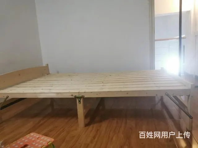 实木折叠床1.2*1.95米，高40厘米。九五成新 - 图片