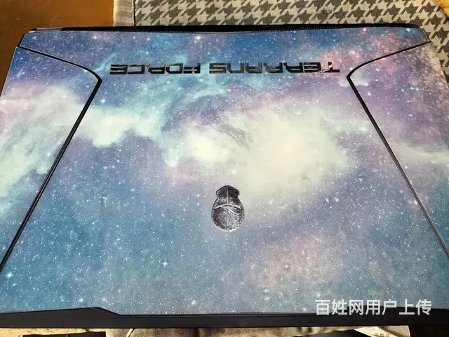吾空 17.2寸高刷高分屏商务游戏本 1070显卡 - 图片 1