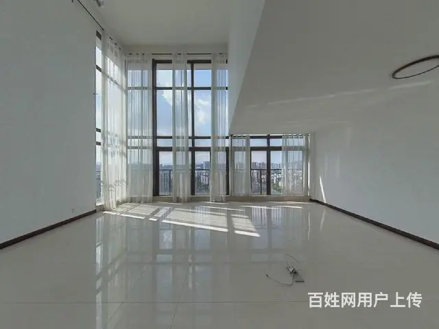 华发新城三期 5室2厅整租一线河景中空顶楼复式 - 图片 3
