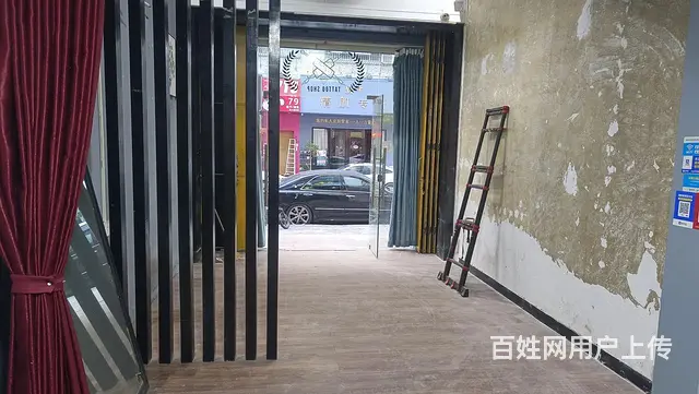 卢前夜市隔壁街（卖服装美容的多）房东直租 - 图片 4