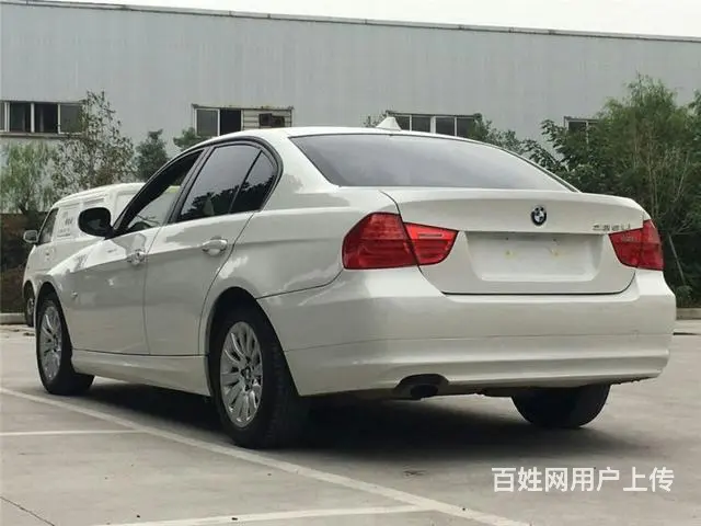 宝马3系 2010款 320i 2.0 手自一体 - 图片 5