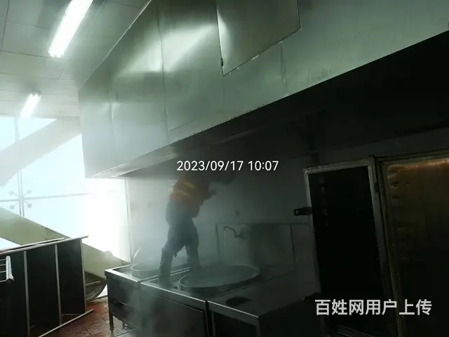 昆山陆家学校厨房排烟设备清洗公司  洁舒资质齐全 - 图片 4
