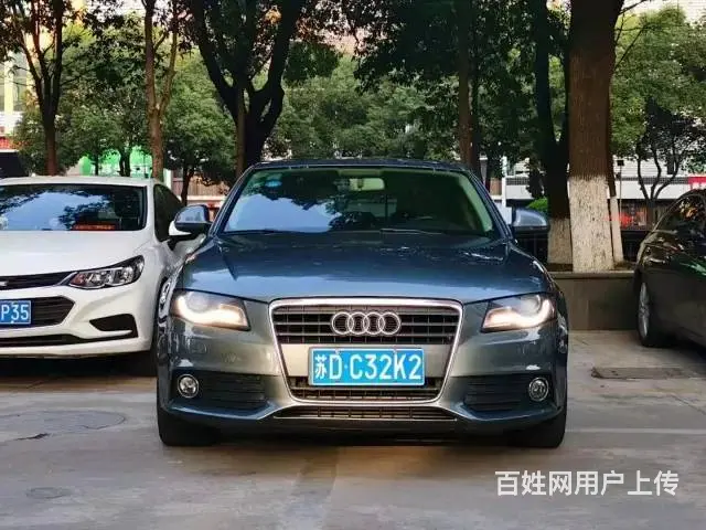 奥迪A4 2011款 A4L 2.0TFSI 无级 132k - 图片 3