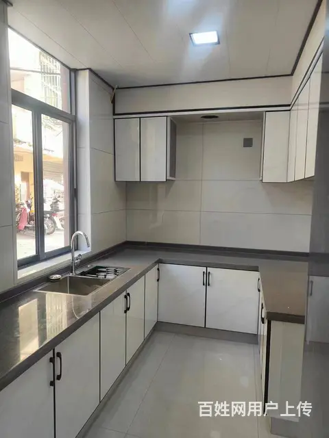 上高团结路精装修四房送家私带阳光棚双车位有证采光好诚售 - 图片 8