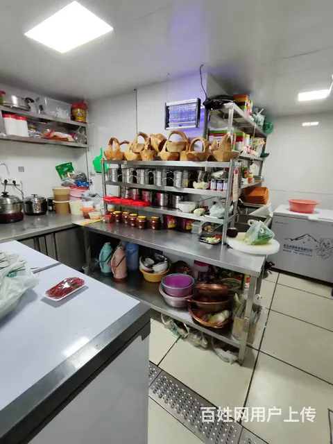 和平区高档小区大门脸火锅店出兑 - 图片 1