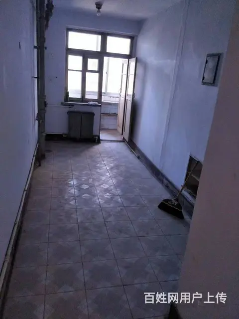 三角公园附近中医院住宅1室3层年租4千5季租 - 图片 2
