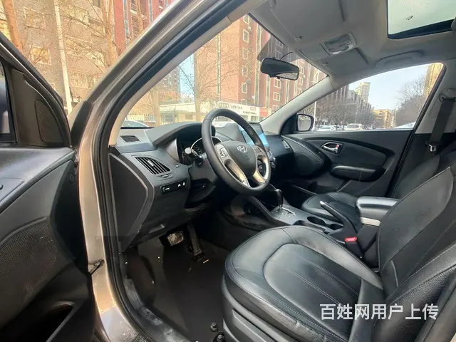 现代ix35 2012款 2.4 手自一体 GLS 两驱尊贵 - 图片 9