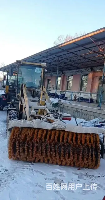 多台清雪铲车出租长租短租包月承包各种清雪业务 - 图片 1