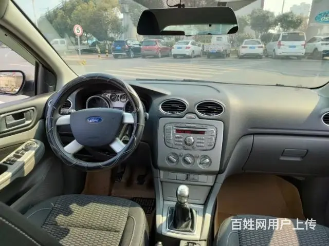 福特 福克斯 2014款 经典福克斯-两厢 1.8 手动 酷 - 图片 5