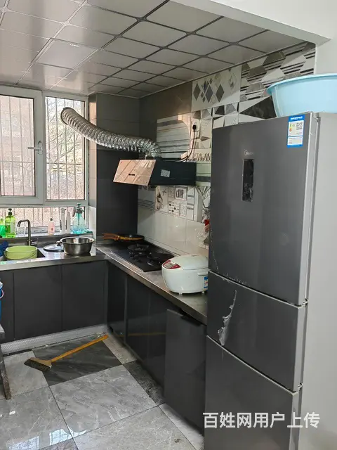 望花商铺出租 窗改门 60平 有装修 - 图片 5