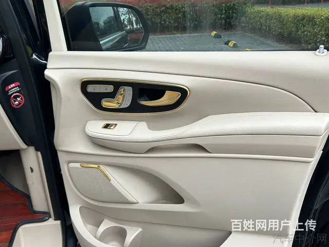 奔驰V级 2017款 V 260 2.0T 手自一体 尊贵版 - 图片 10