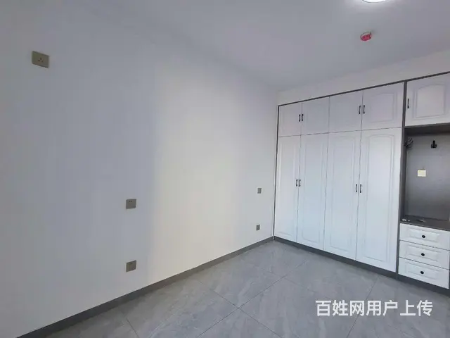 聚恒名都，三室两厅，精装未住，122平，68万， - 图片 6