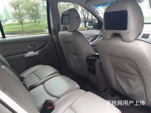 沃尔沃XC90 2006款 4.4 手自一体 V8 - 图片 3