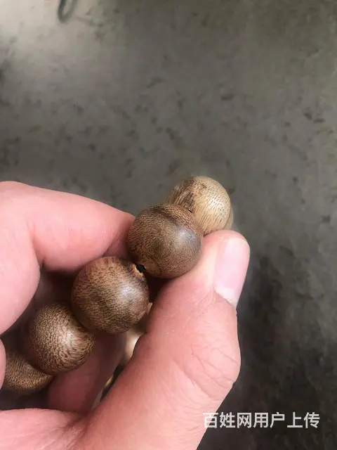 沉香莺歌绿奇楠手串 - 图片 4