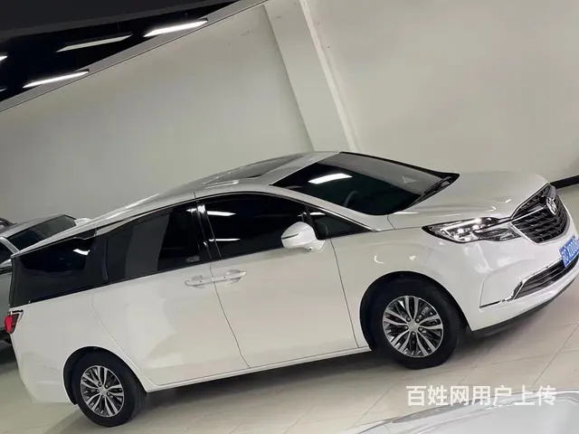 别克GL8 2020款 GL8 ES 陆尊 2.0T 手自一 - 图片 3