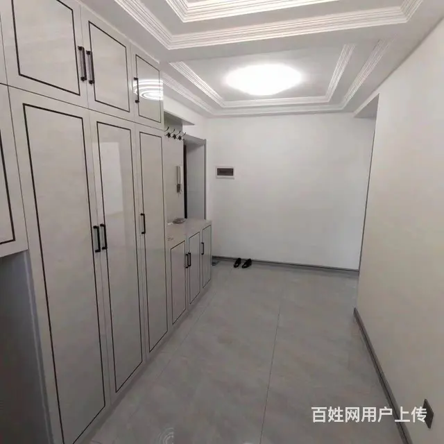 新市医院附近步梯5楼，精装修， - 图片 2