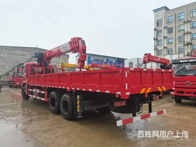 东风国六12吨随车吊 配置及参数 - 图片 8