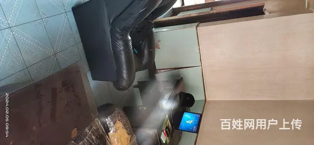 因搬家低价出售电脑桌沙发茶几等家具 - 图片 1