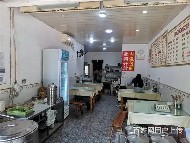 (同城搜铺网免费找店）巴中平昌中医院旁70平餐馆转让 - 图片 4