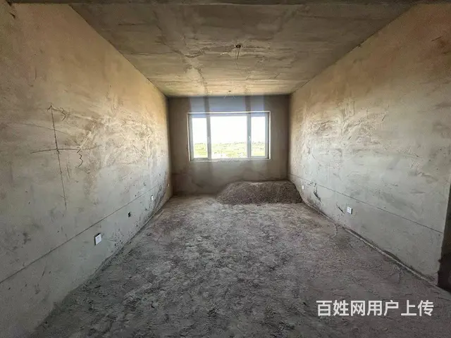 朝阳县，秀水名苑，19楼87平两室14.8万包更名现金毛坯房 - 图片 1