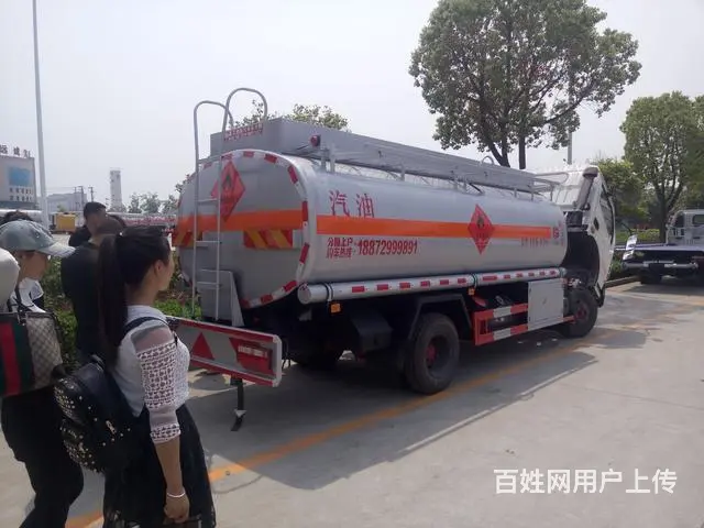 各种吨位不上户加油车 - 图片 3