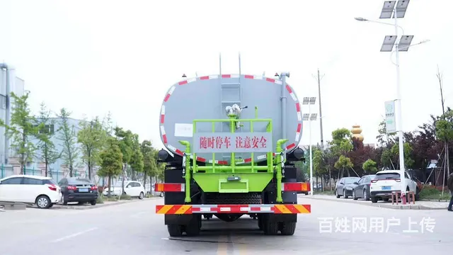 东风天龙后双桥23方绿化洒水车 价格要多少钱新车定制来电有优 - 图片 9