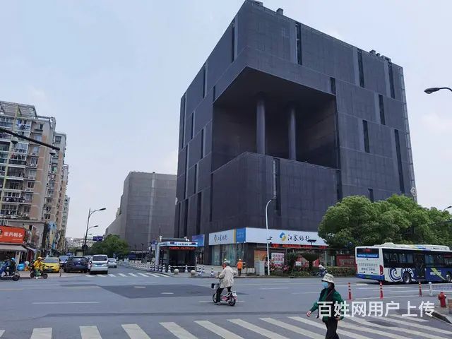 浙商财富中心办公室出租，优美水景大片广场 - 图片 8