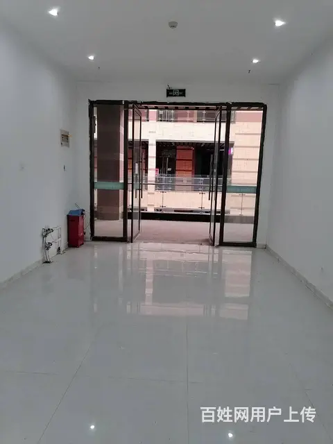 房主直租海港区秦新巴塞罗那二层旺铺 - 图片 8
