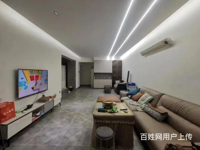 业主急售樽憬财富广场精装修三室的房子毛坯房的价格证件满二 - 图片 1