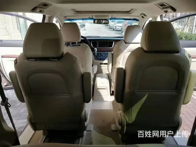 别克GL8 2017款 GL8 商旅车 2.5 手自一体 2 - 图片 6