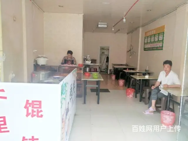 【都市时讯免费找店】解放一小学校斜对面小吃店转让 - 图片 6