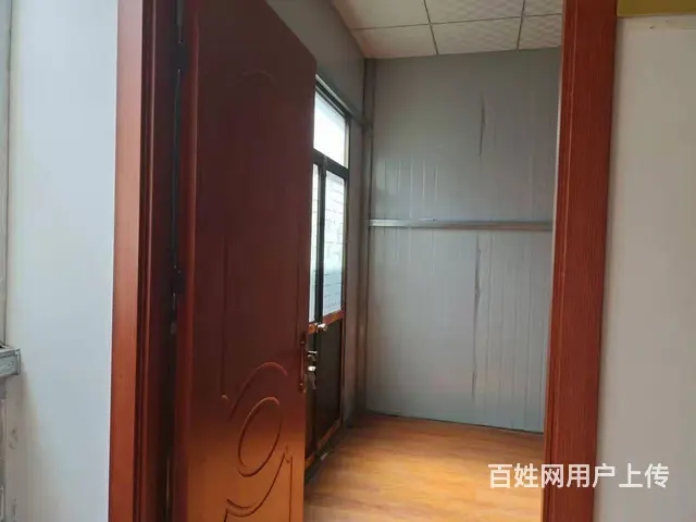 出租仓库 - 图片 1
