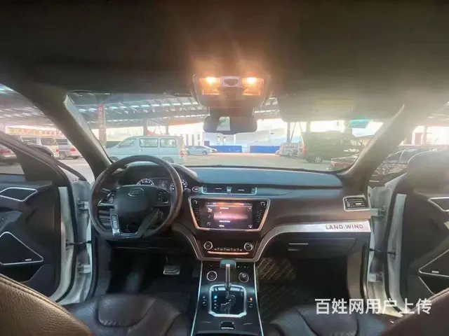 陆风X7 2016款 2.0T 手自一体 全景尊贵版 - 图片 4