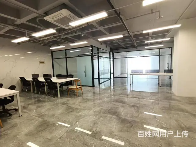 创新园全新精装229平三个隔间带办公家具特价租52元一平 - 图片 1