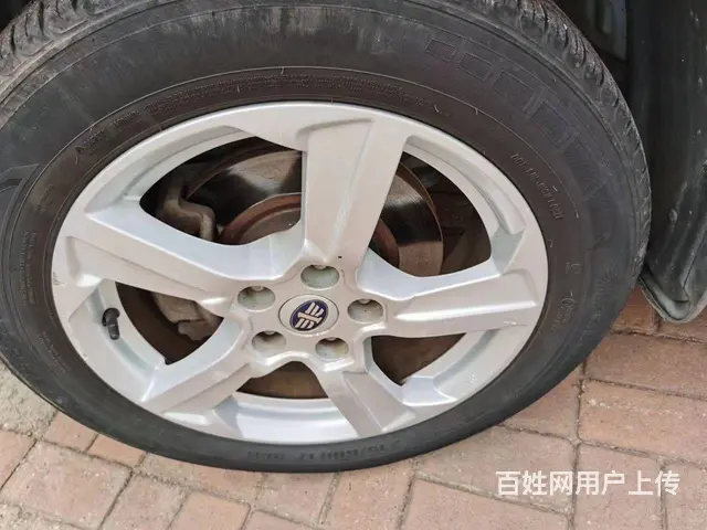 奔腾X80 2013款 2.0 手自一体 豪华型 - 图片 9