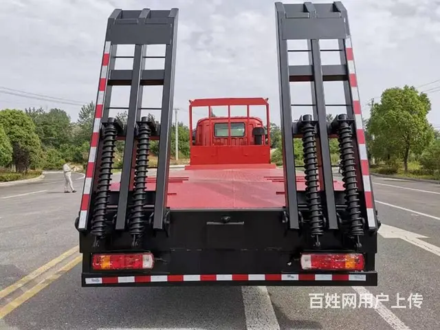 国六欧曼前四后八平板车　拉33吨钩机拖板车　包上牌 - 图片 4