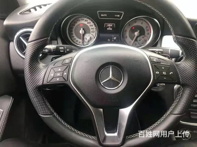 奔驰GLA级 2015款 GLA 200 1.6T 双离合 - 图片 4
