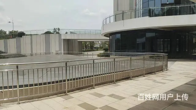 位置好 靠近大学人流量大 生意好做 随时来看 - 图片 8