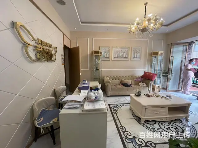 王府井时尚街美容店整体出 - 图片 1
