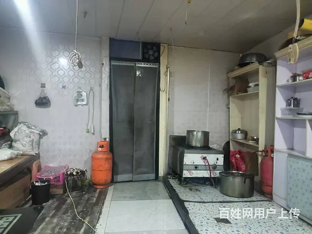 （帮选铺）一酒泉职业技术学校西门对面商铺转让 - 图片 9