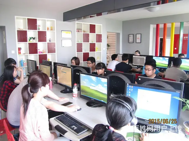 彩虹中学旁华森大厦电脑学校室内设计专业培训安置就业 - 图片 4