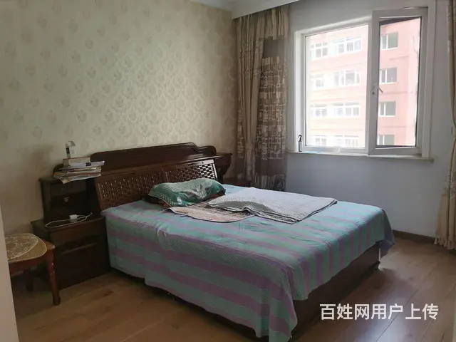 中心医院附近君逸华城10楼121平通厅精装60万 - 图片 4
