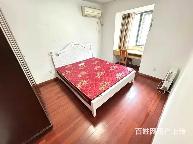 三香路 新港名仕花园 精装大三房 两卫 一楼带院子 押一付一 - 图片 3